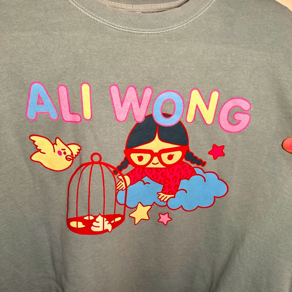 ALI WONG - Comedy Tour Pullover Sweatshirt, 2XL, Teal Green - Picture 4 of 10